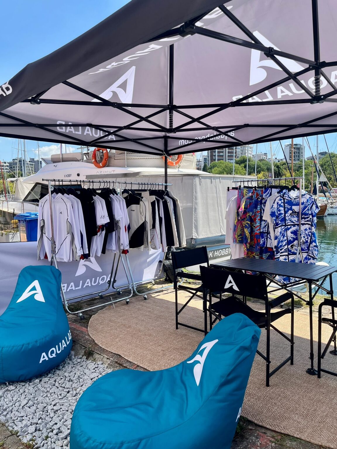 Aqualab standında sergilenen performans ürünleri