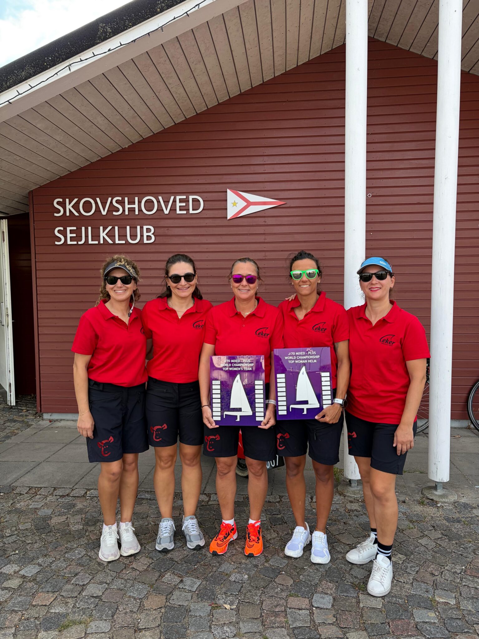 Eker Efsane Women Sailing Team, Skovshoved Sejlklub önünde dereceleriyle