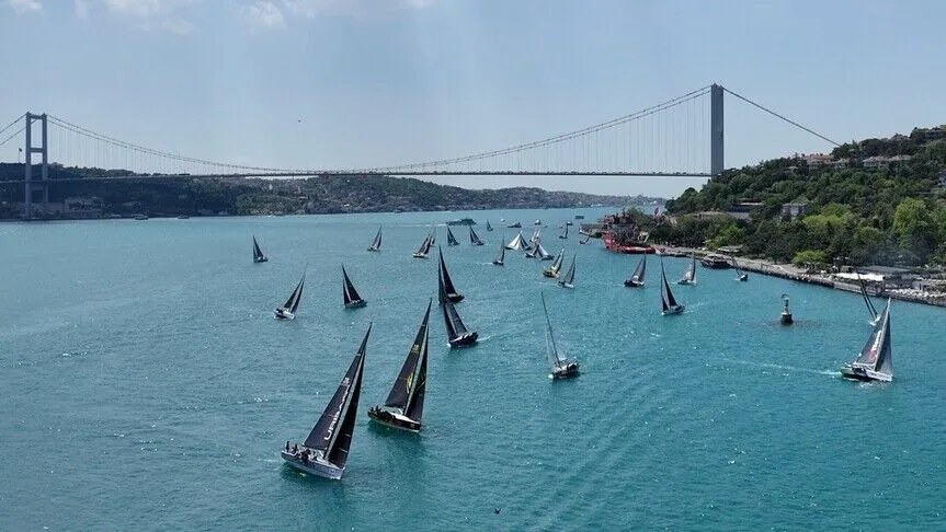 Yachts racing in front of the Fatih Sultan Mehmet Bridge on the Bosphorus, Istanbul